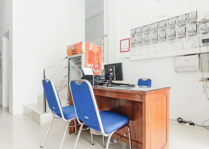 Reddoorz Near Hayam Wuruk Plaza Hotel Jakarta